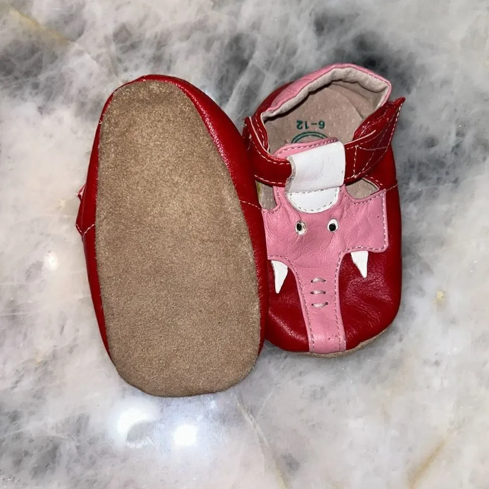 Livie and Luca elephant crib shoes 6/12m